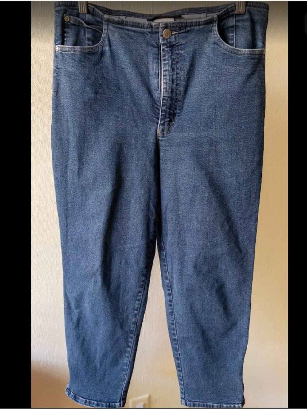 Taylor Brooke Jeans with Zipper detail